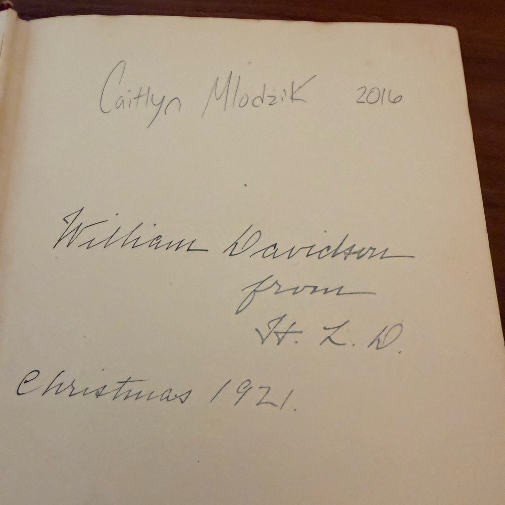 Pair of Vintage Books - Picture 8 of 8